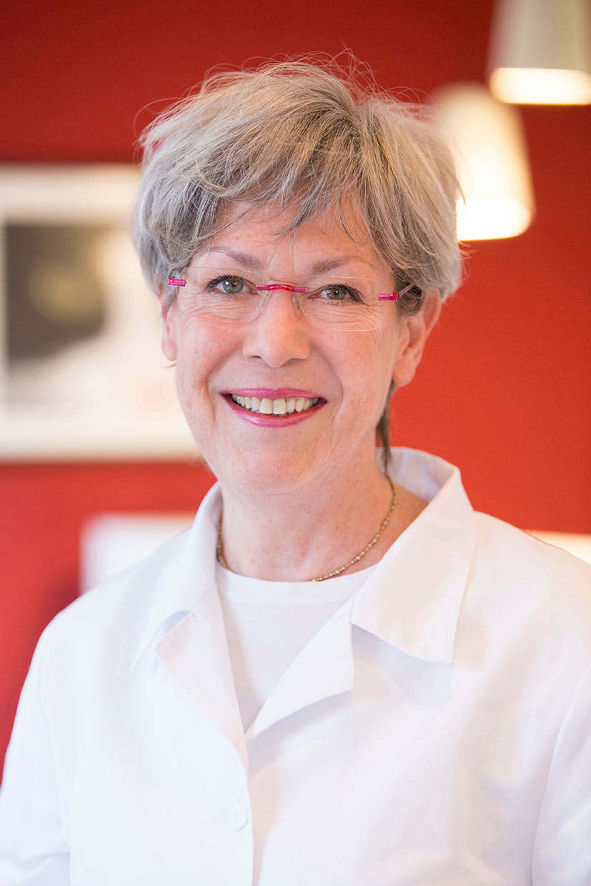 Dr. Christine Löwenstein